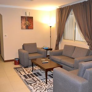 Three-Bedroom Apartment Connected
